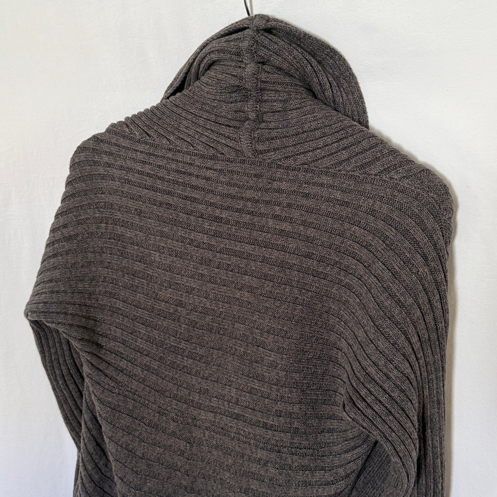 Line: 100% Cotton Open-Front Ribbed Longline Cardigan in Dark Brown - Picture 5 of 6
